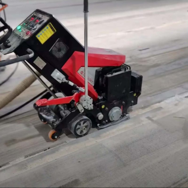 Scarifier/Shaver CS 320E