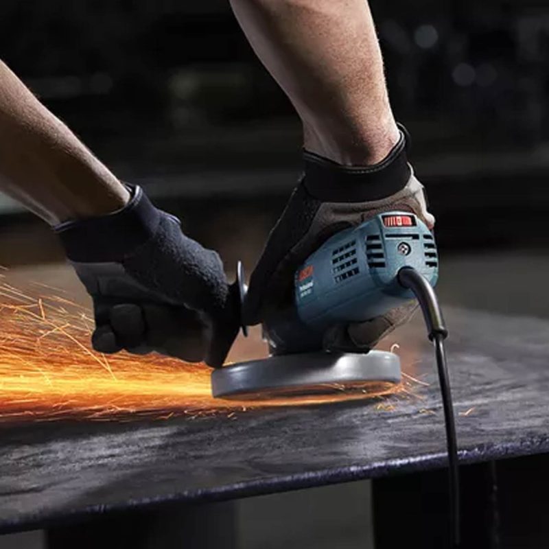 Bosch Angle Grinder GWS 900-100 S